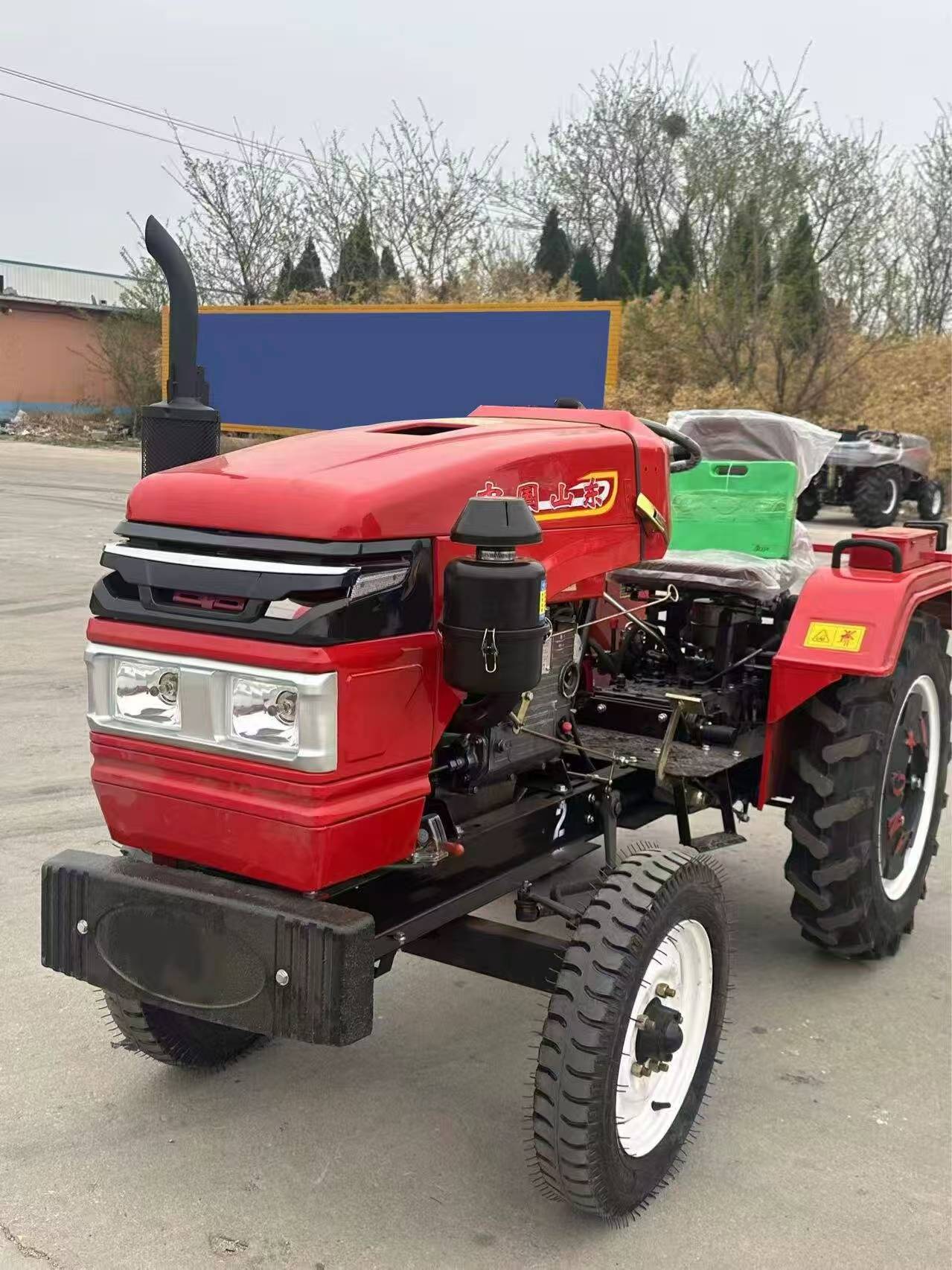Tracteur de 25 CV