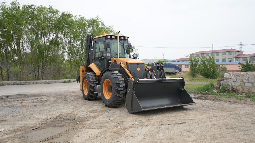 Chargeuse-pelleteuse lourde SAAO WZ4CX de 9,2 tonnes
